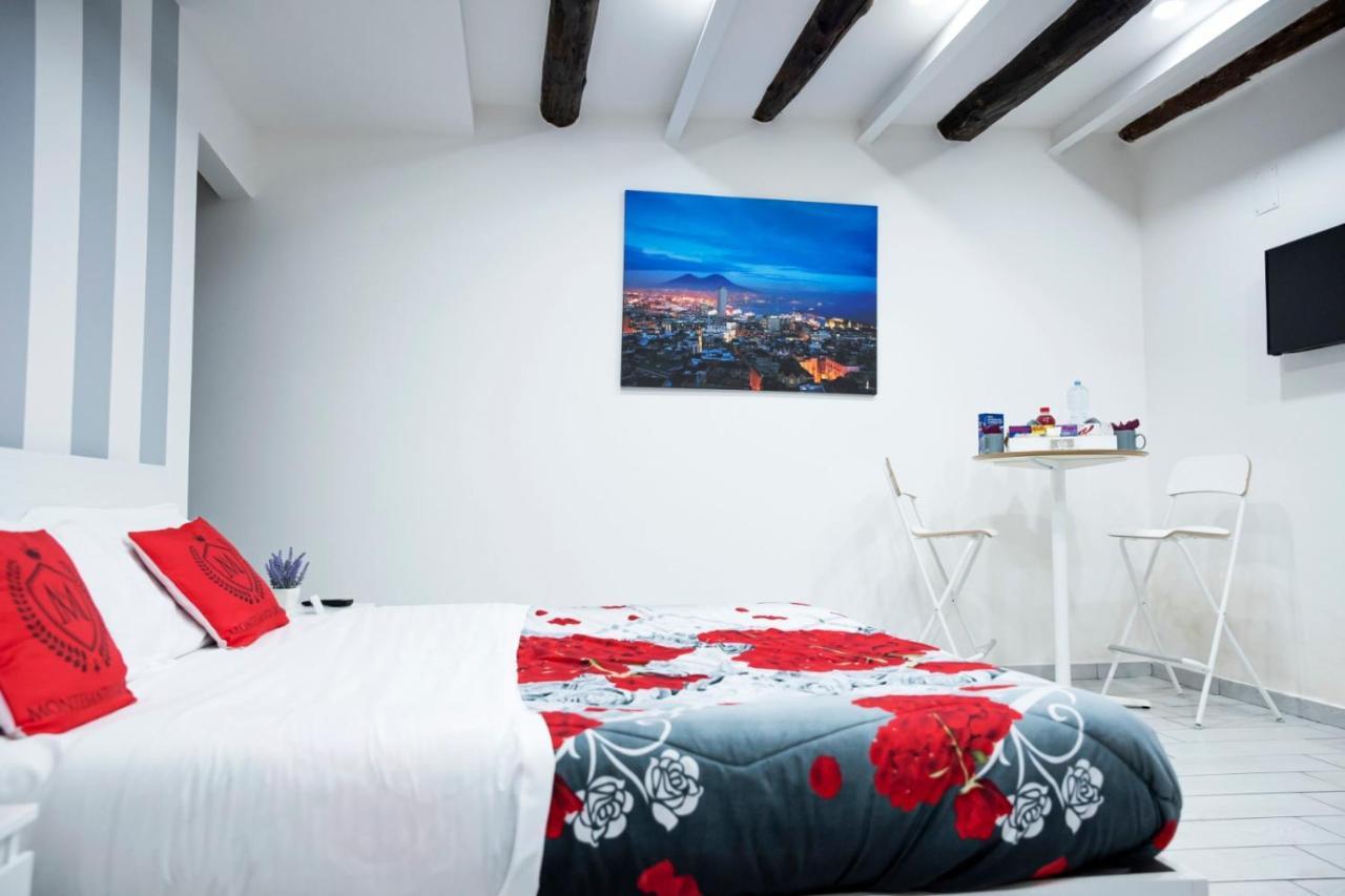 Montesantogroup Holiday House Νάπολη Εξωτερικό φωτογραφία